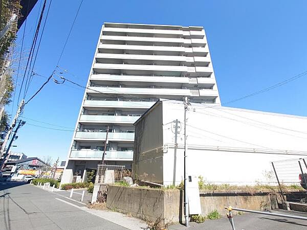 いやいや横浜駅だったら北口くらいだよ。あ、あとビブレのあたり。治安悪いのは石川町とか関内、黄金町、曙町、日の出町、阪東橋、野毛あたり。