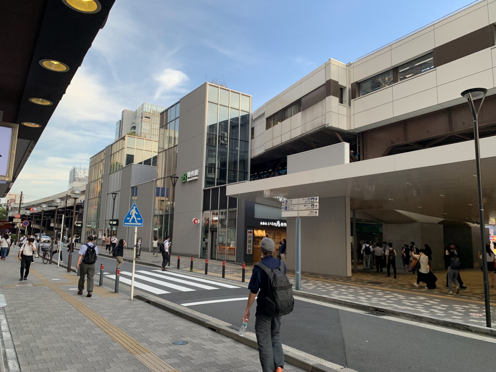 横浜・関内、客の8割がチャーハンを注文する店」｜「地球探検隊」中村隊長