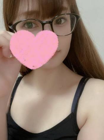 メガネは自前です👓️ - りさ -