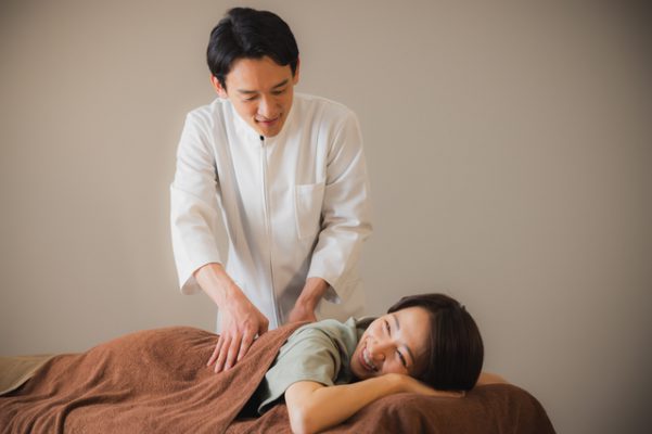 男性限定】アロマの香りに包まれてリフレッシュ Detoxオイルトリートメント＋ヘッドケア｜Aroma＆Relaxation Polish  池袋店（アロマアンドリラクゼーション