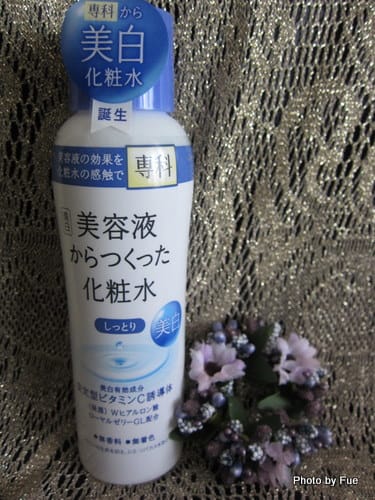 シミ専科 花蔵 薬用美白＆肌荒れ防止