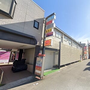 漫画】風俗裏街道。スキンレス春川が往く！全国遊郭巡り □ボックス席で密着サービス□ピンサロ／北海道・帯広編 | スキンレス春川 |