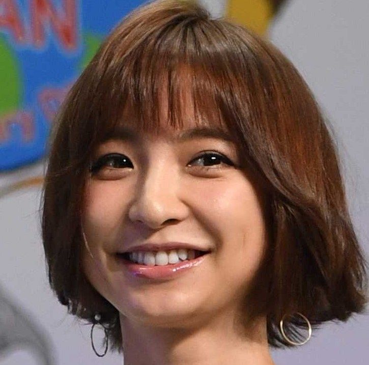 篠田麻里子が離婚「夫婦間の問題が無事に解決しました」 - エンタメ - ニュース