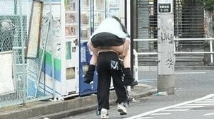 推し」ホストに金も体も捧げる客待ち女性たち カオス化する東京・歌舞伎町の今 深層 歌舞伎町 -