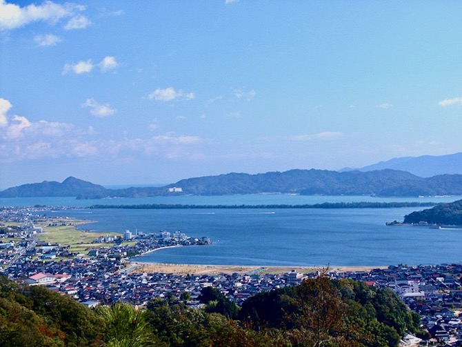 天橋立で出合う奇跡の絶景！4大観ってなに？股のぞきや雪舟の絵になった景色も【京都府宮津市】｜るるぶ&more.