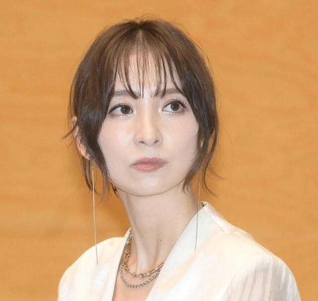 ブランド運営は全て自己資金 篠田麻里子が敏感肌ボディーケアに本気の理由 - WWDJAPAN