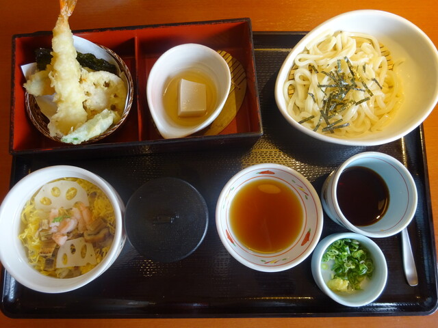 和食さと 金剛東店（大阪府）｜こころから