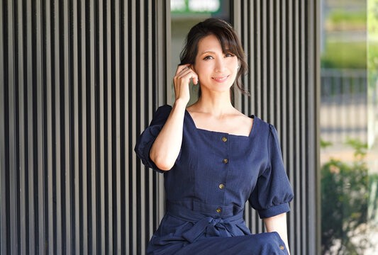 豊崎清香 44歳の熟女人妻AVデビュー エロ画像すももちゃんねる