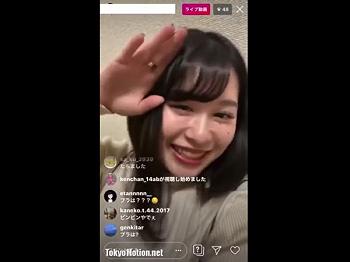 インスタライブで楽し気に互いの尻の穴,マンコを見せ合うレズ / 他,おっぱい見せたがる裏垢女