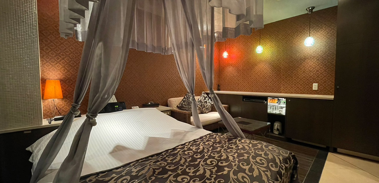 HOTEL LINDEN -池袋-