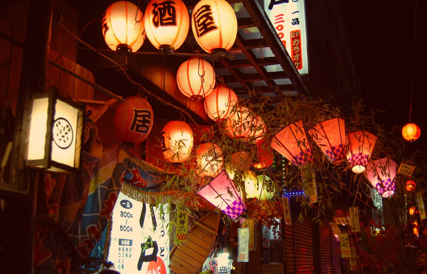 Japanese “Snack” Bar Hopping Tour