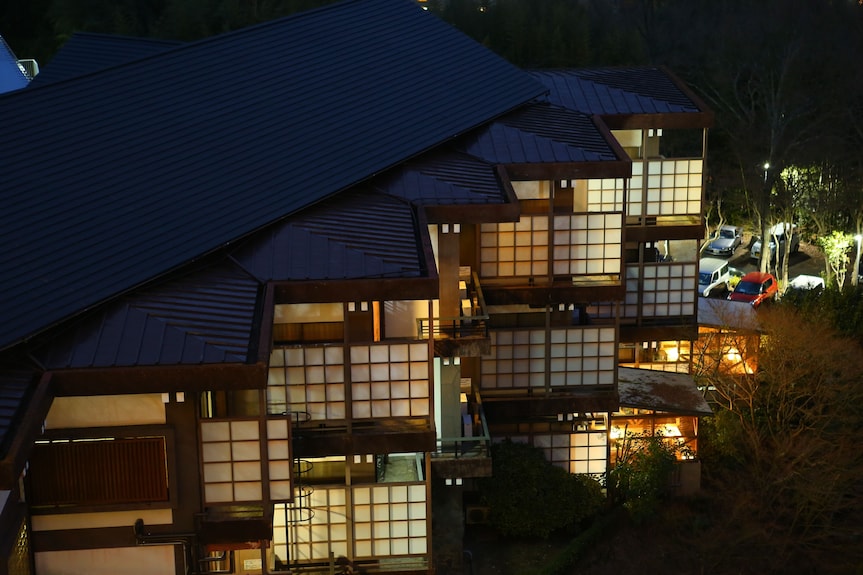 有馬温泉 元湯 古泉閣 (北区) 電気自動車の充電器スタンド