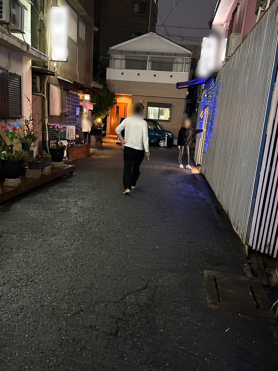 千林商店街からの帰り道、滝井新地辺りををうろうろ😄雨と曇り空が似合うね🌧️☔️ #滝井新地 #千林商店街 #千林駅