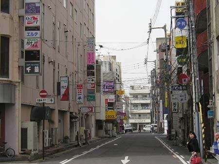 丸亀市の人気デリヘル店一覧｜風俗じゃぱん