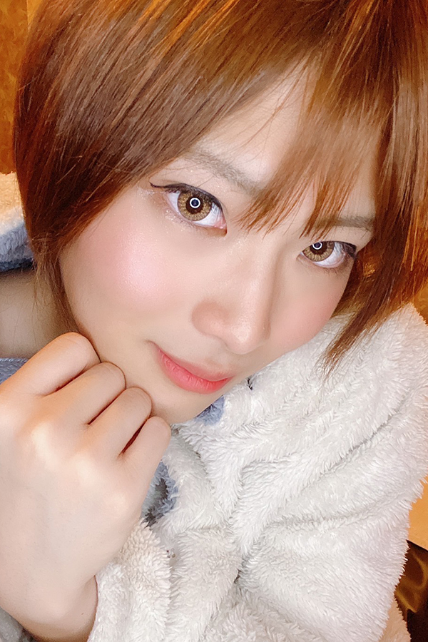 ヒミツって何だと思いますか♡ #澤木桃香 | TikTok