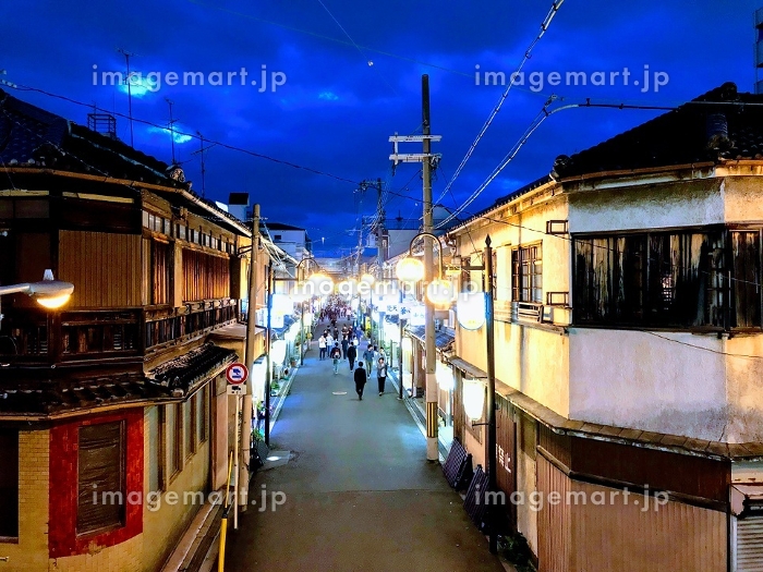 大阪・飛田新地【最強のメイン通り】