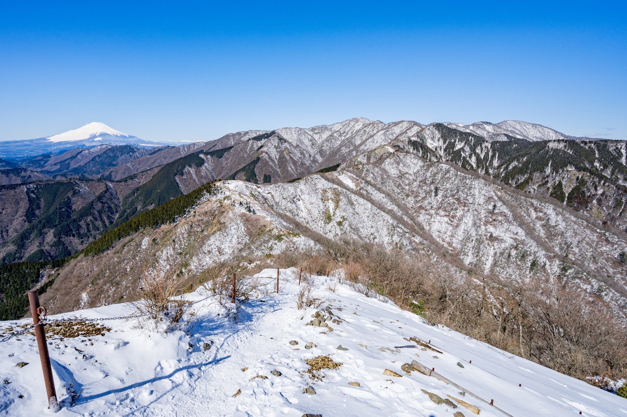 新潟】坂戸山 駅から登れる眺め最高の雪山登山へ！ | 今日という日を忘れずに