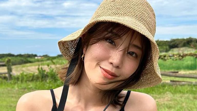 ABEMAエンタメ - TGC出演モデル・椎名亜美(22) 「去年の夏と比べて10kg太った」へそ出し最新ショットに反響の声