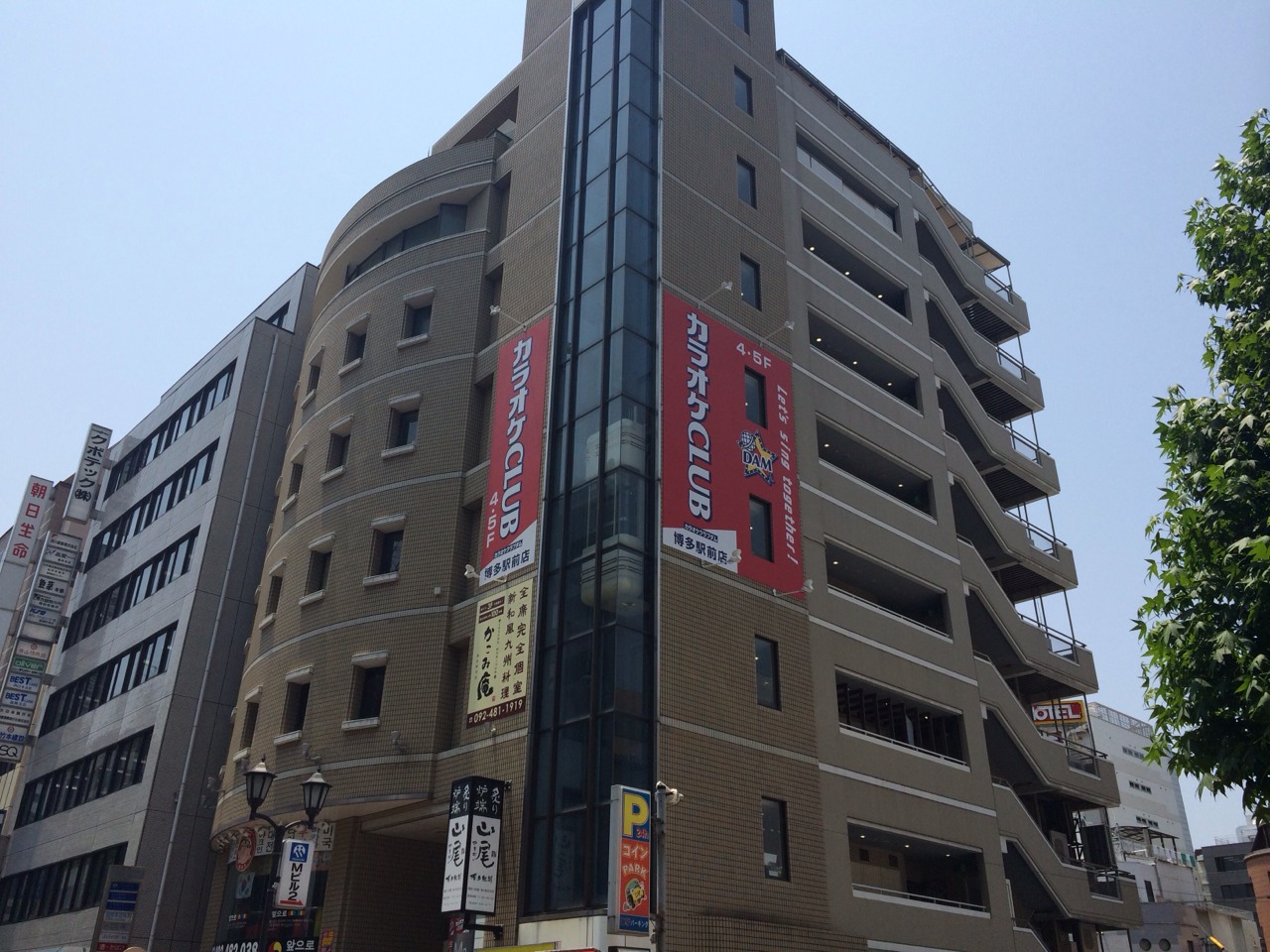 地域探訪: 福岡 九州最大ターミナル駅・博多