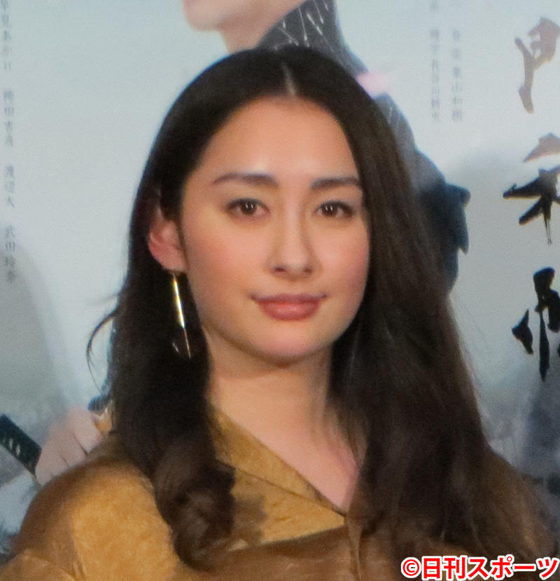 元ももクロ＆１児の母・早見あかり、新ヘアが「凛々しい」「美人さんがより美人さんに」と話題 - スポーツ報知