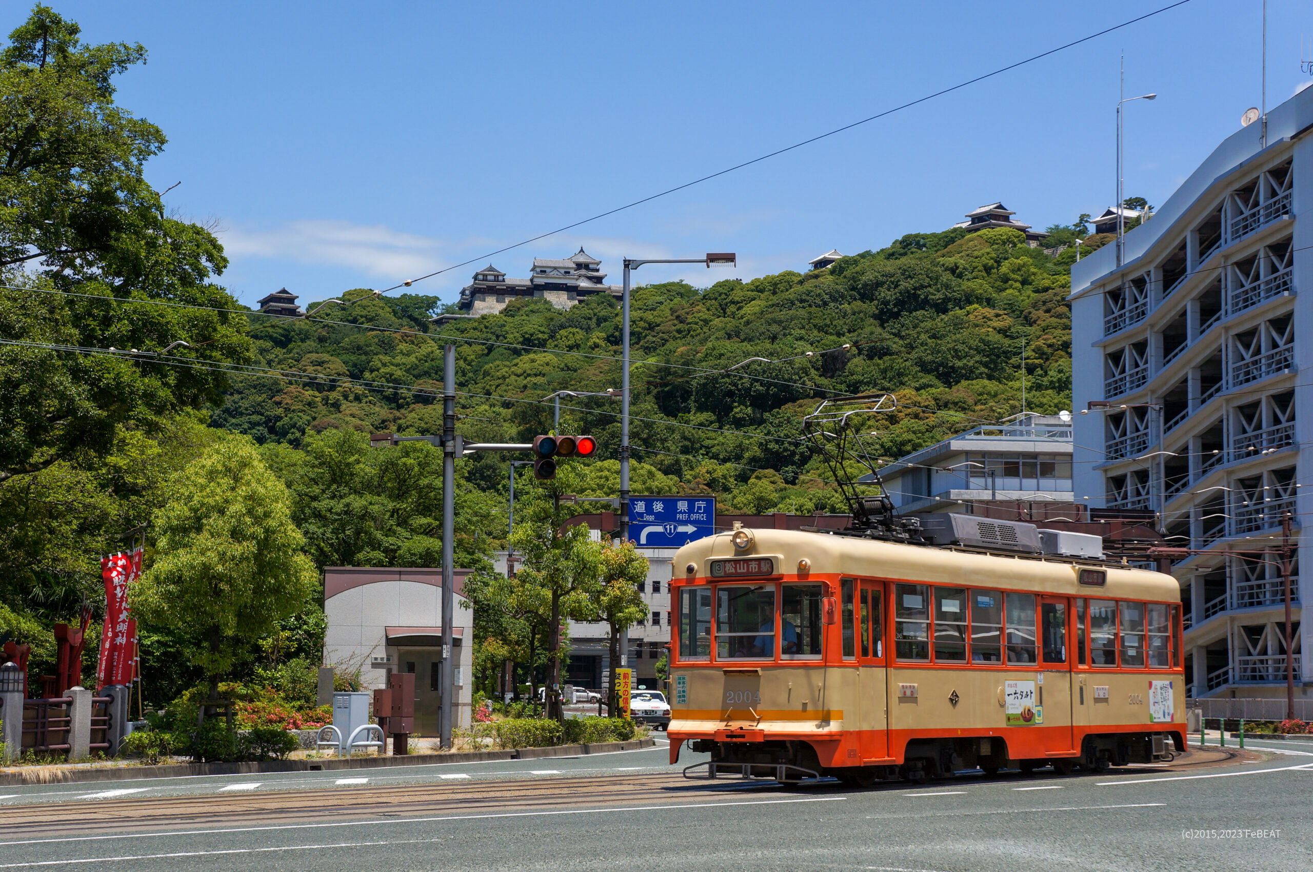 2023/5/14 松山市駅で伊予鉄を撮る - 変なカメラ好きの写真徒然日記