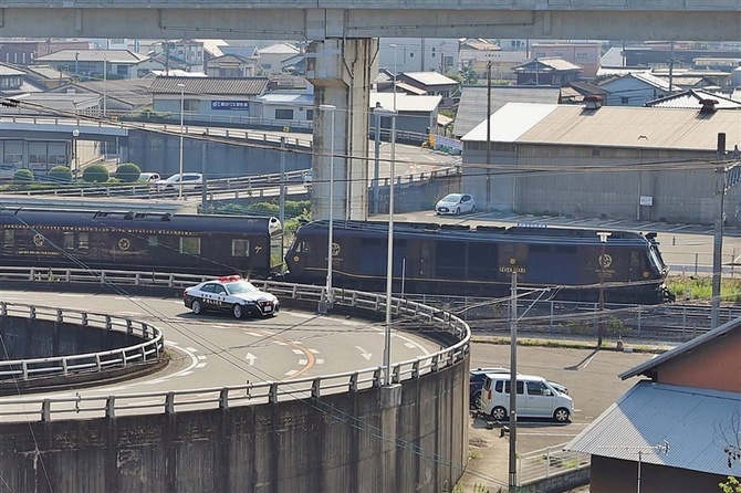 羽犬塚駅