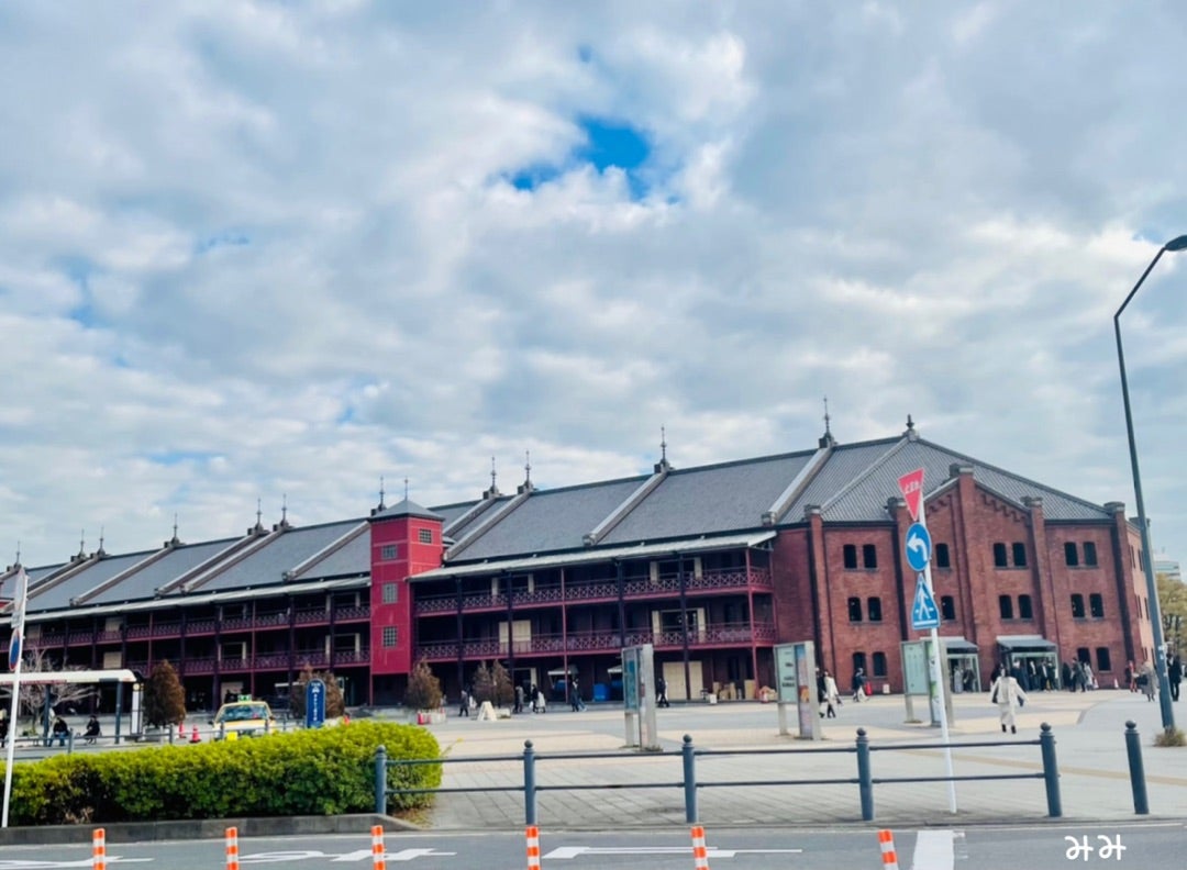 4月23日（土）パンとコーヒーと本のマルシェ（神奈川県横浜市） | パンめぐ（ぱんめぐ・パンメグ）