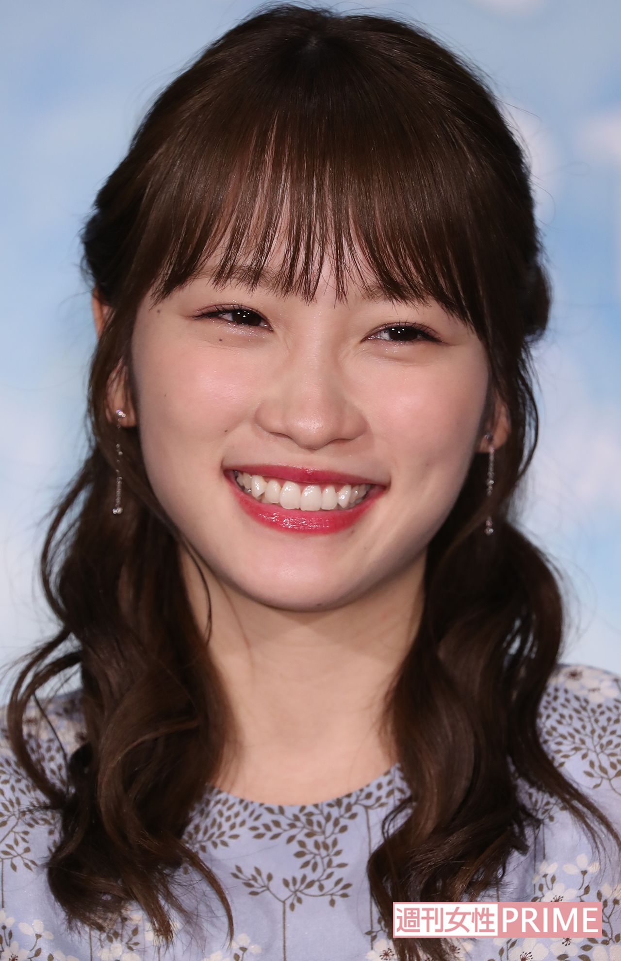 女教師”水川あさみ＆“エロかわ”川栄李奈の2ショットに「可愛すぎるぞコノヤロー」＜僕たちがやりました＞ - モデルプレス