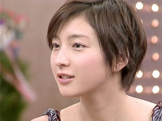 いつまでも老けない！【女優・広末涼子】の髪型１３選 | バングス