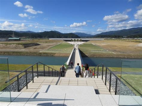 ニューハーフ 中 出 岩手県 日本