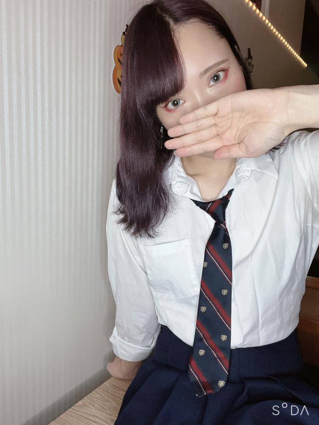 れおの写メ日記／学校でGOGO！三宮店(神戸・三宮/ピンサロ)｜【みんなの激安風俗(みんげき)】